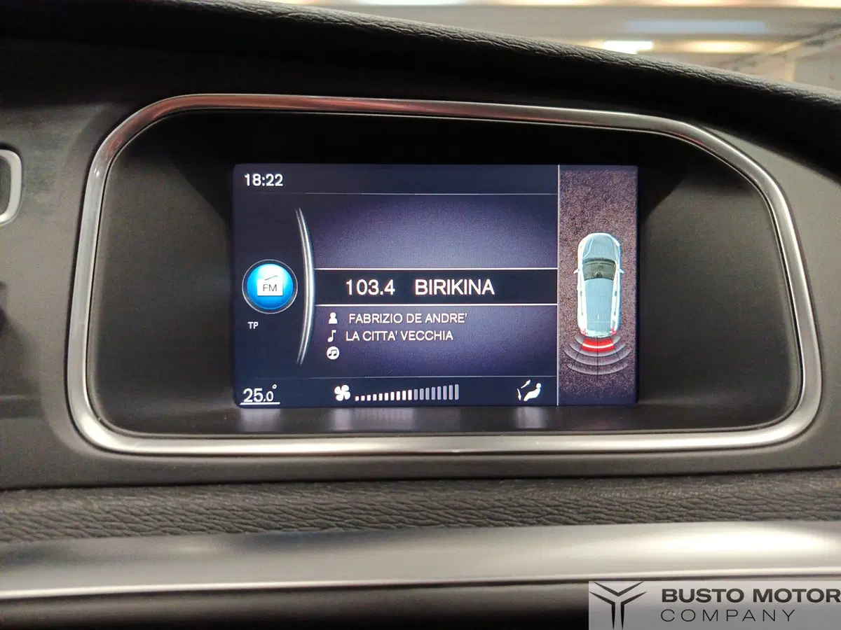 Volvo V40 usata a Varese (16)