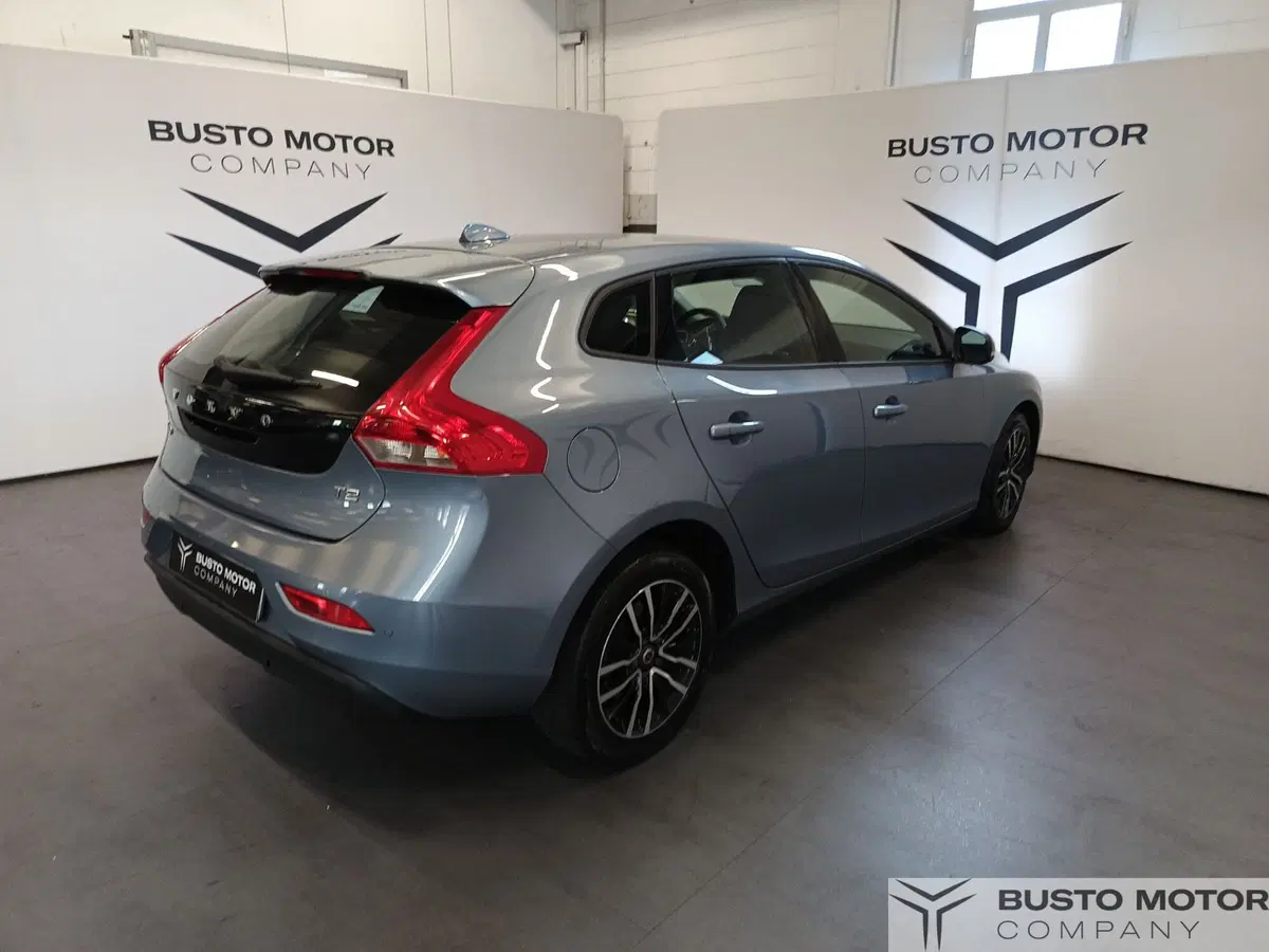 Volvo V40 usata a Varese (4)