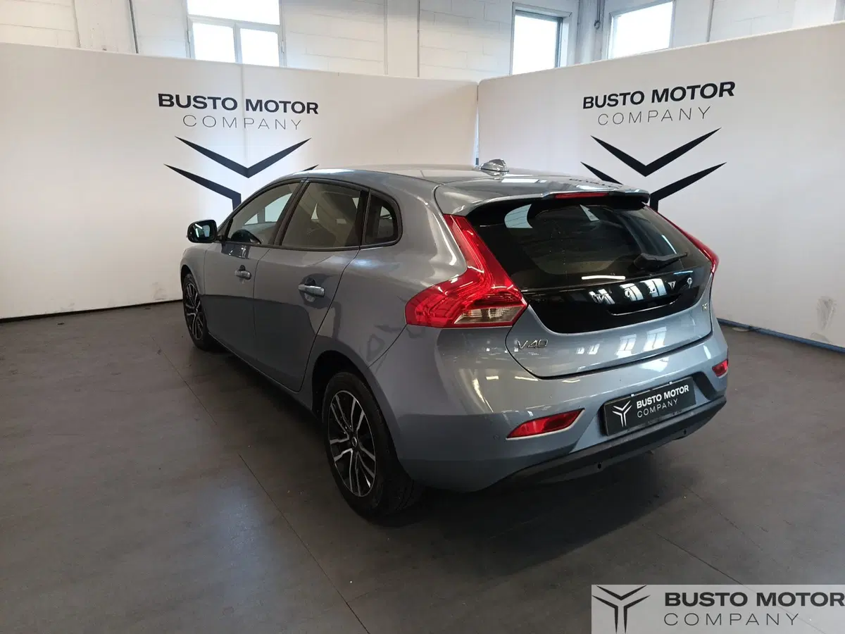 Volvo V40 usata a Varese (6)