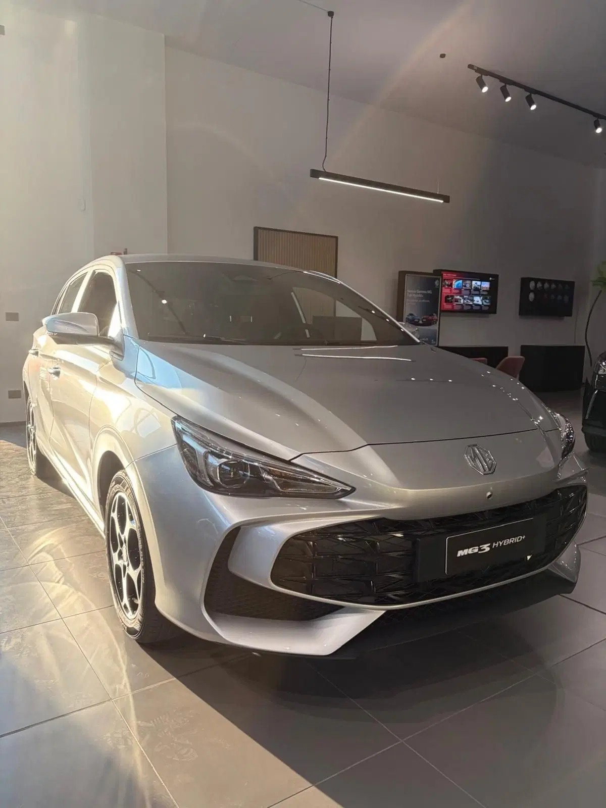 Mg MG3 nuova a Bologna (3)
