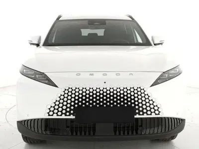 Omoda Omoda 7 SHS-P 1.5 tgdi phev Premium dht nuova a Castenaso