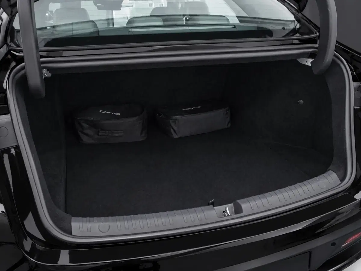 Byd Seal 6 DM-i nuova a Bologna (12)