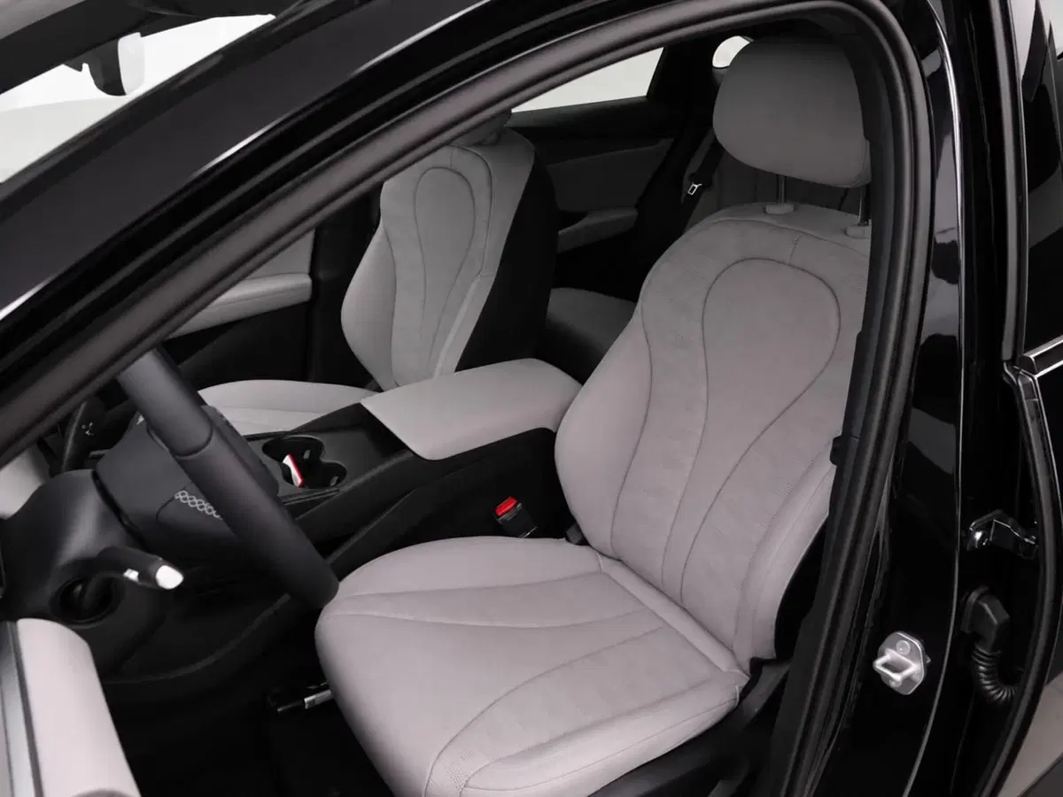 Byd Seal 6 DM-i nuova a Bologna (9)