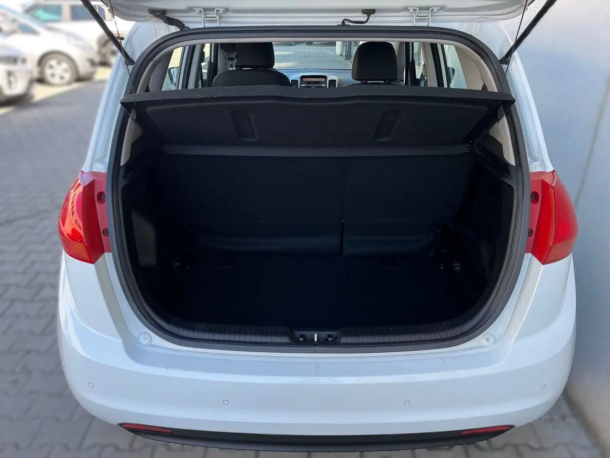 Kia Venga usata a Ferrara (6)