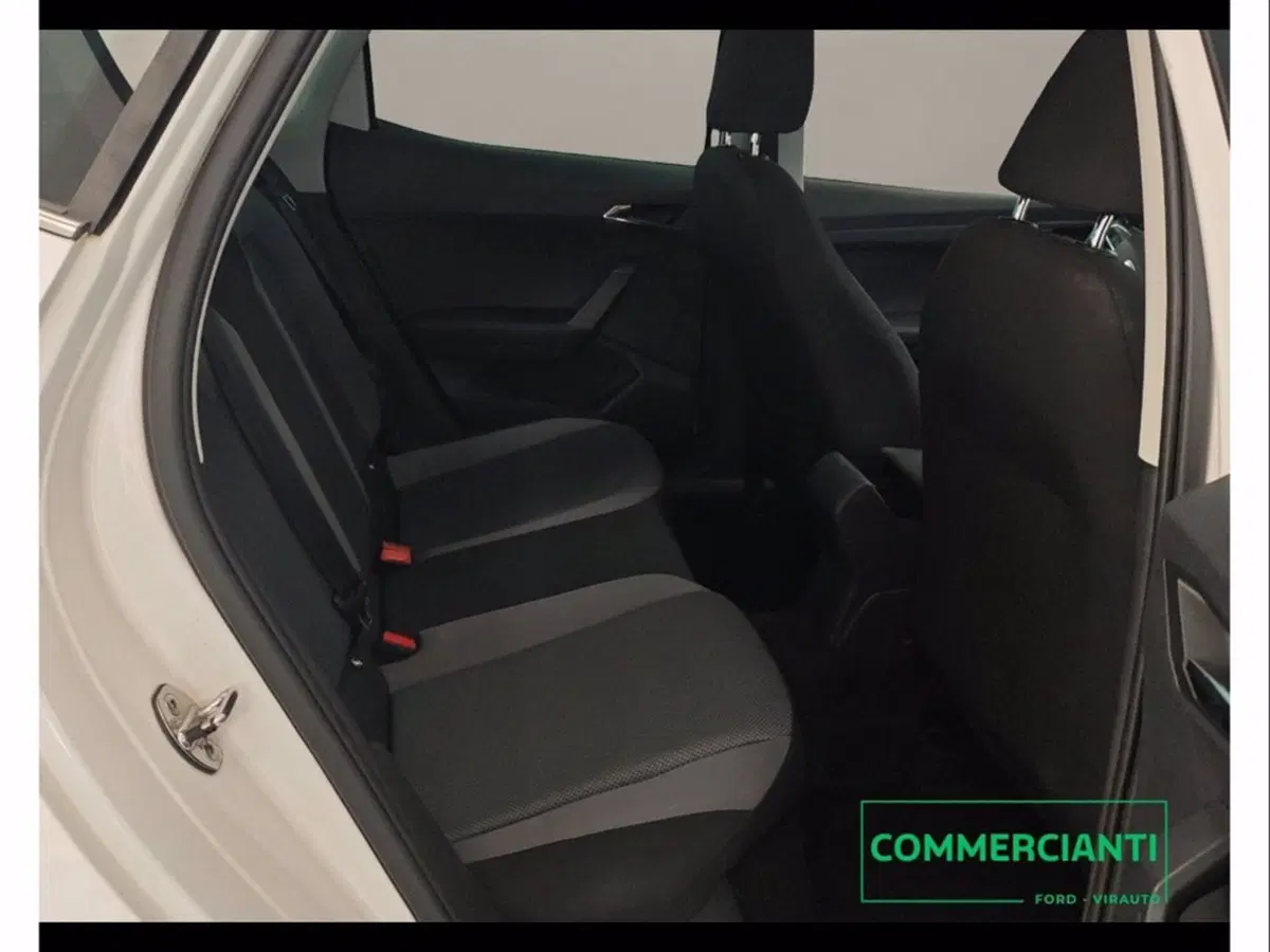 SEAT Arona usata a Catania (13)