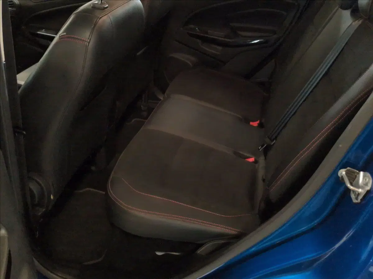Ford EcoSport usata a Milano (14)