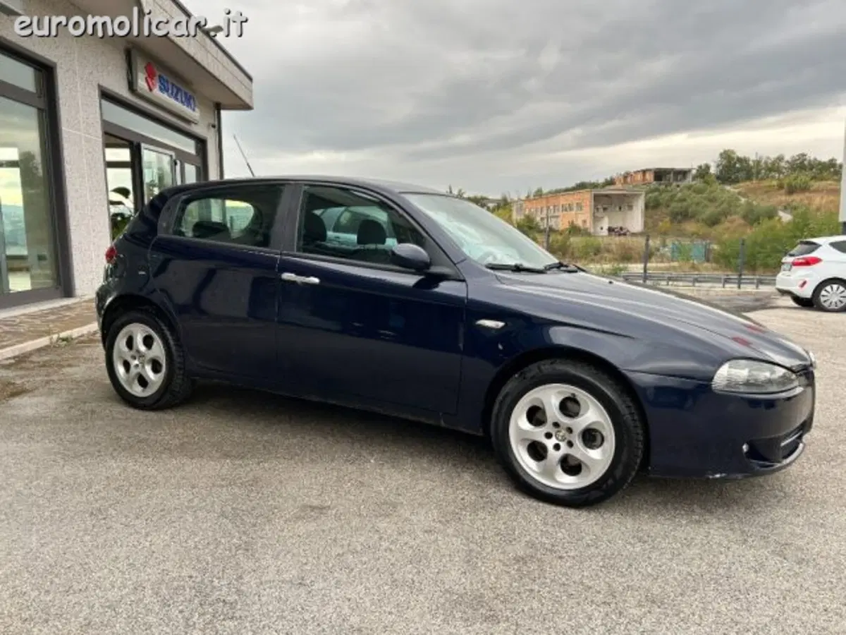 Alfa Romeo 147 usata a Campobasso (4)