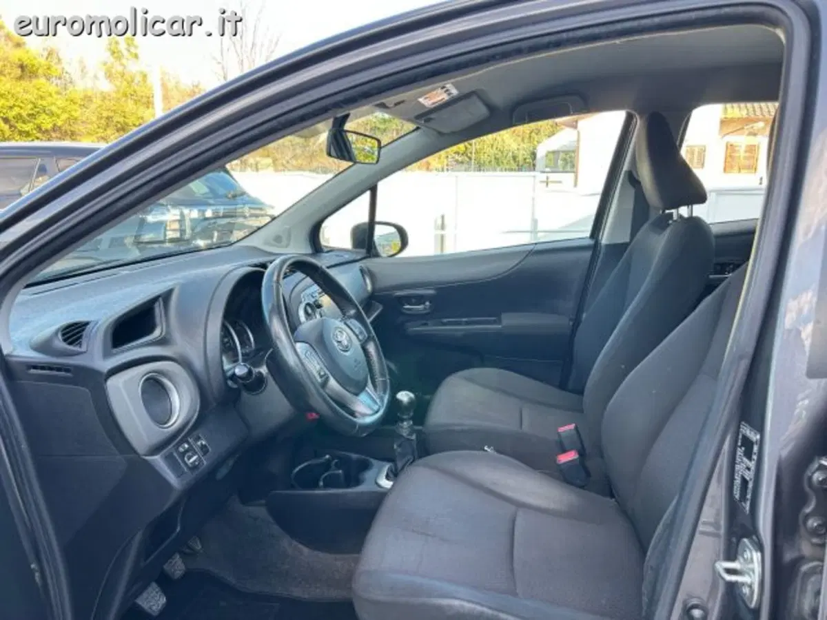 Toyota Yaris usata a Campobasso (11)