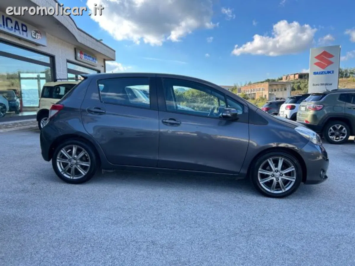 Toyota Yaris usata a Campobasso (4)