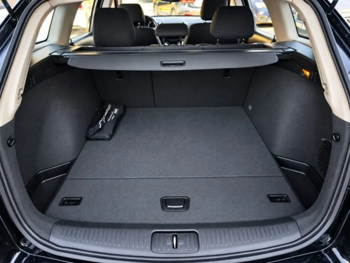 Chevrolet Cruze Station Wagon usata a Firenze (14)