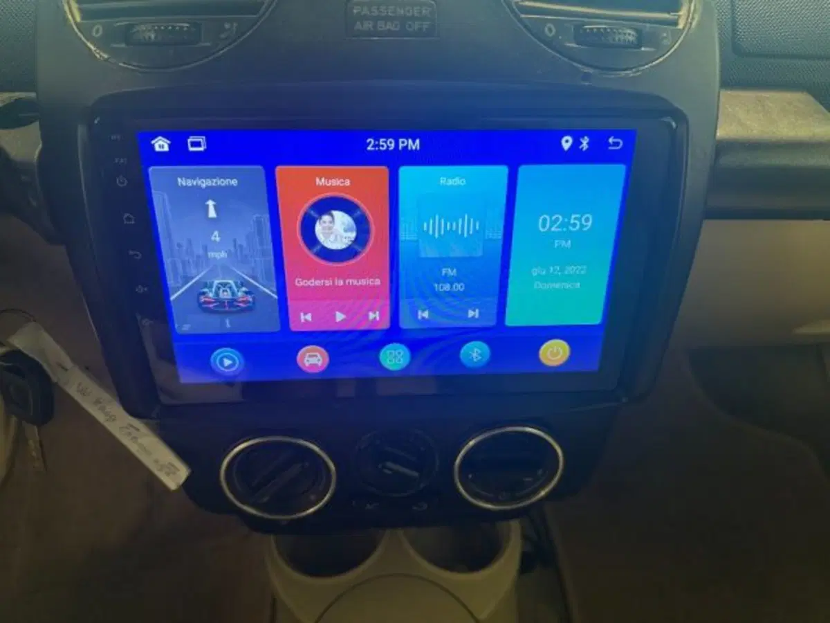 Volkswagen New Beetle Cabrio usata a Cuneo (13)