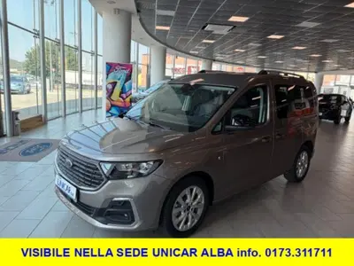 Ford Tourneo Connect 2.0 EcoBlue 122 CV Titanium nuova a Alba