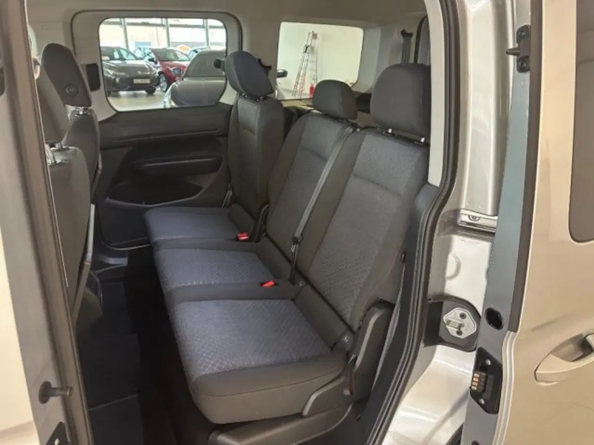 Ford Tourneo Connect usata a Cuneo (12)