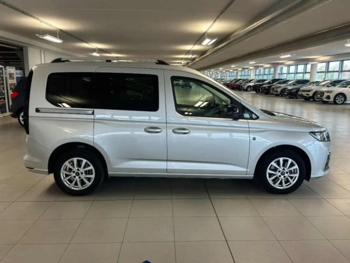 Ford Tourneo Connect usata a Cuneo (8)