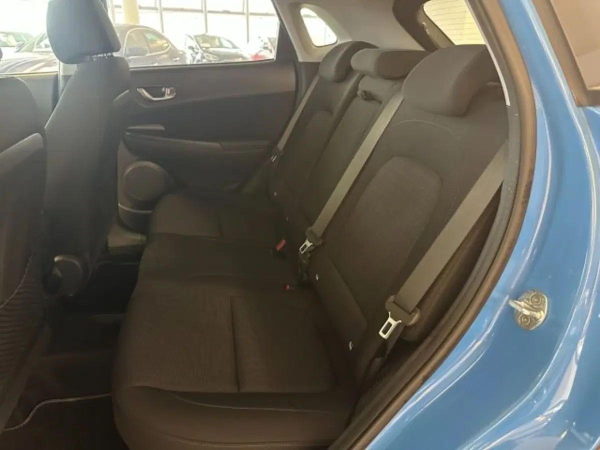 Hyundai Kona usata a Cuneo (12)