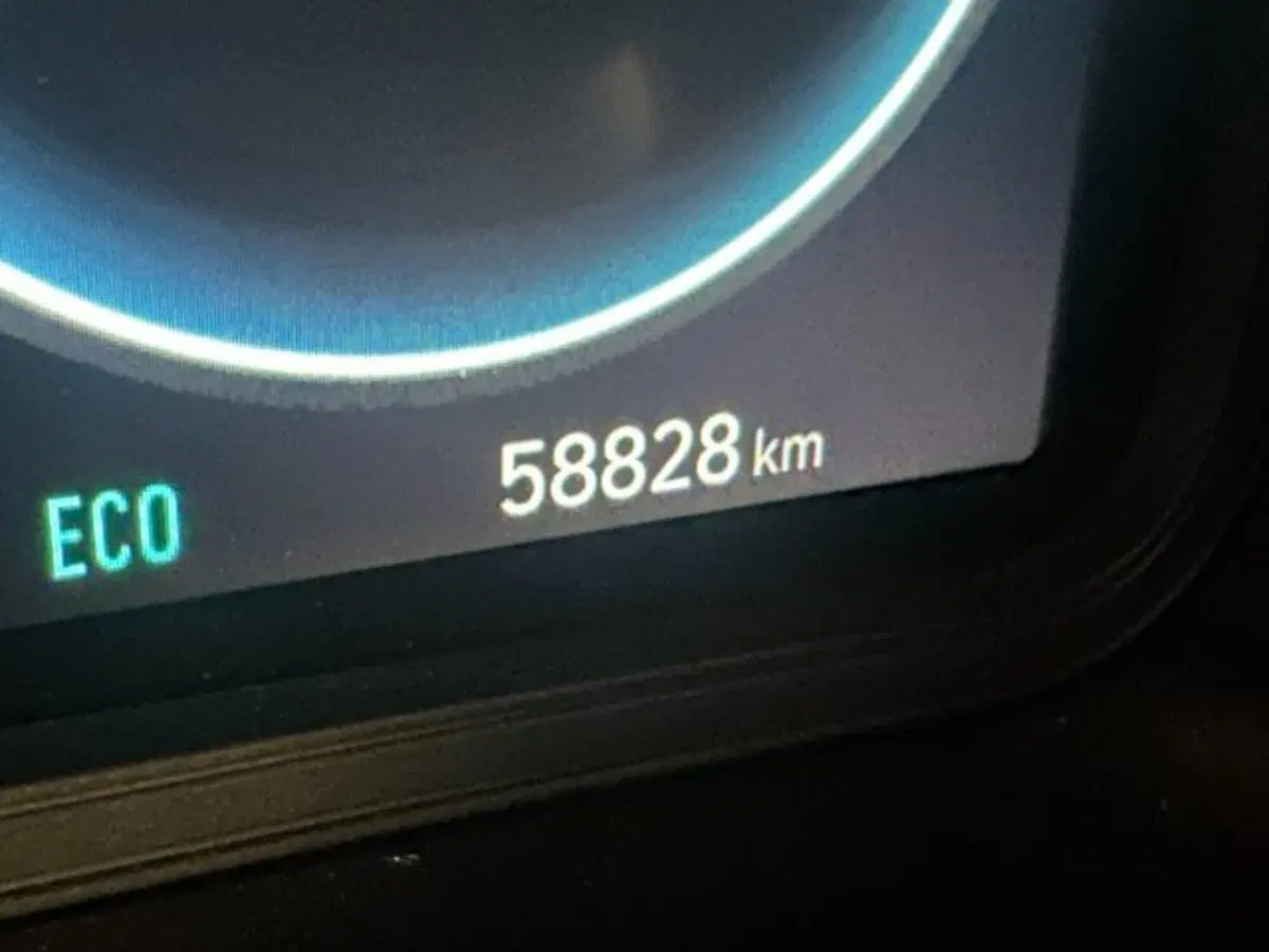Hyundai Kona usata a Cuneo (17)