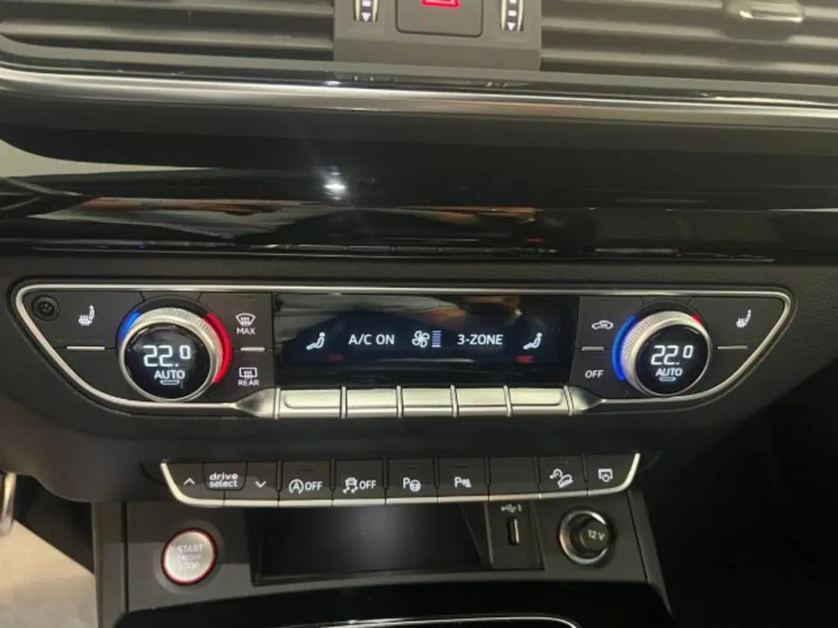 Audi SQ5 Sportback usata a Cuneo (17)