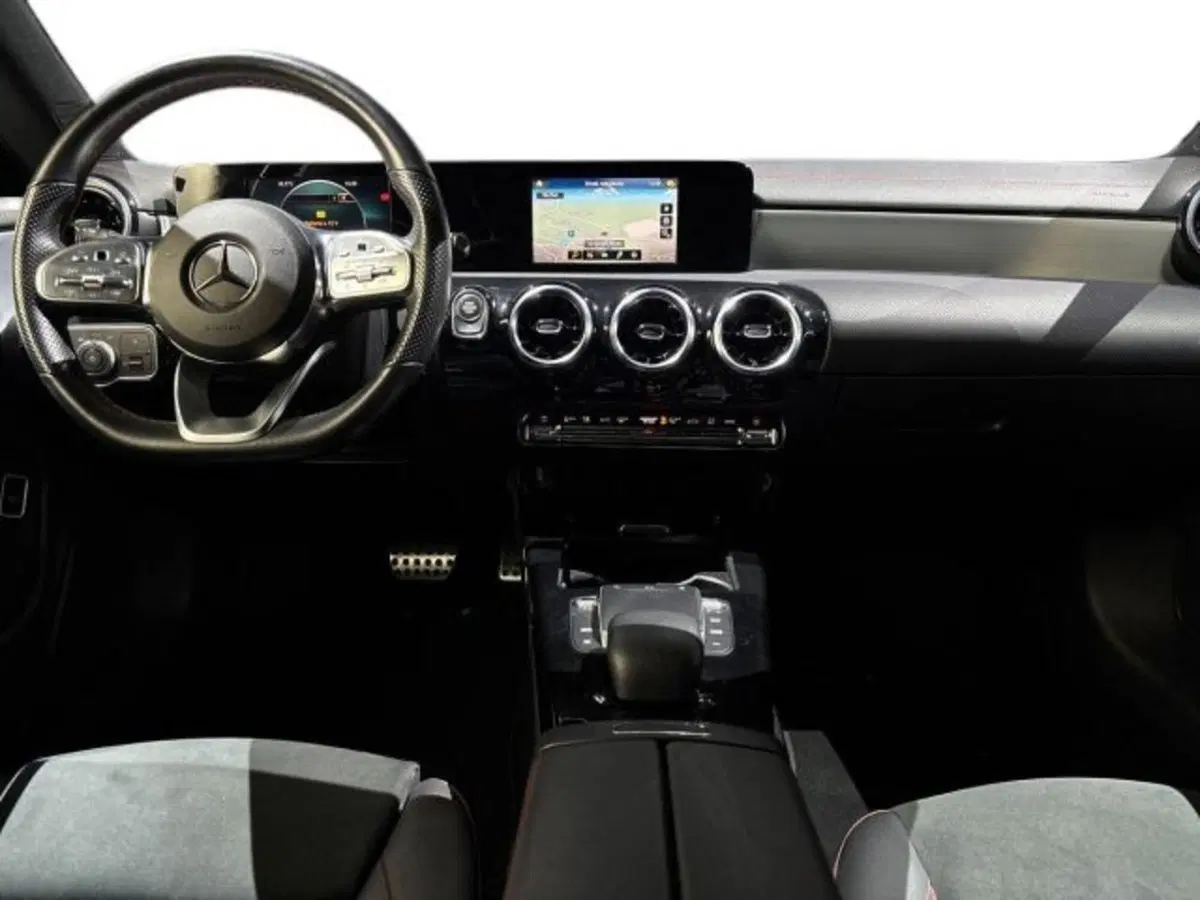 Mercedes-Benz CLA usata a Bologna (9)