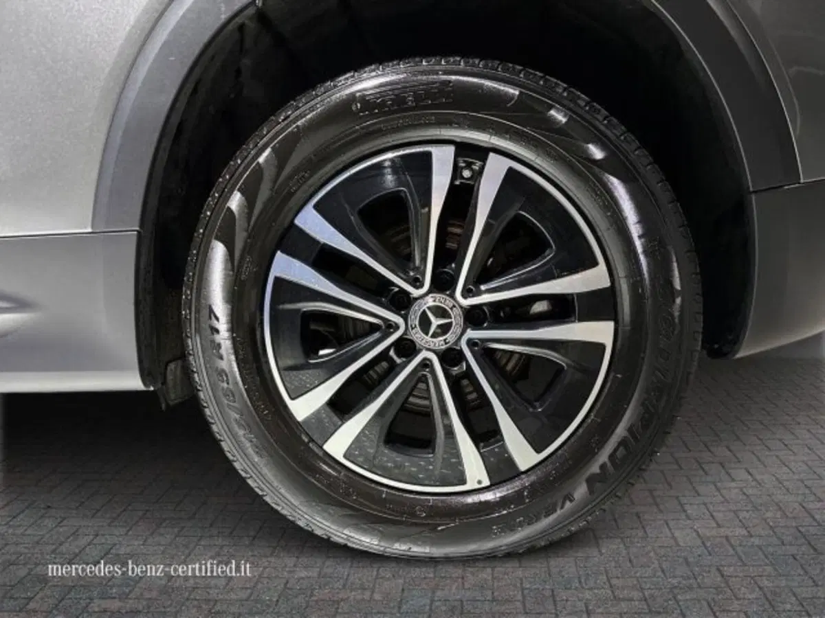 Mercedes-Benz GLB usata a Bologna (17)