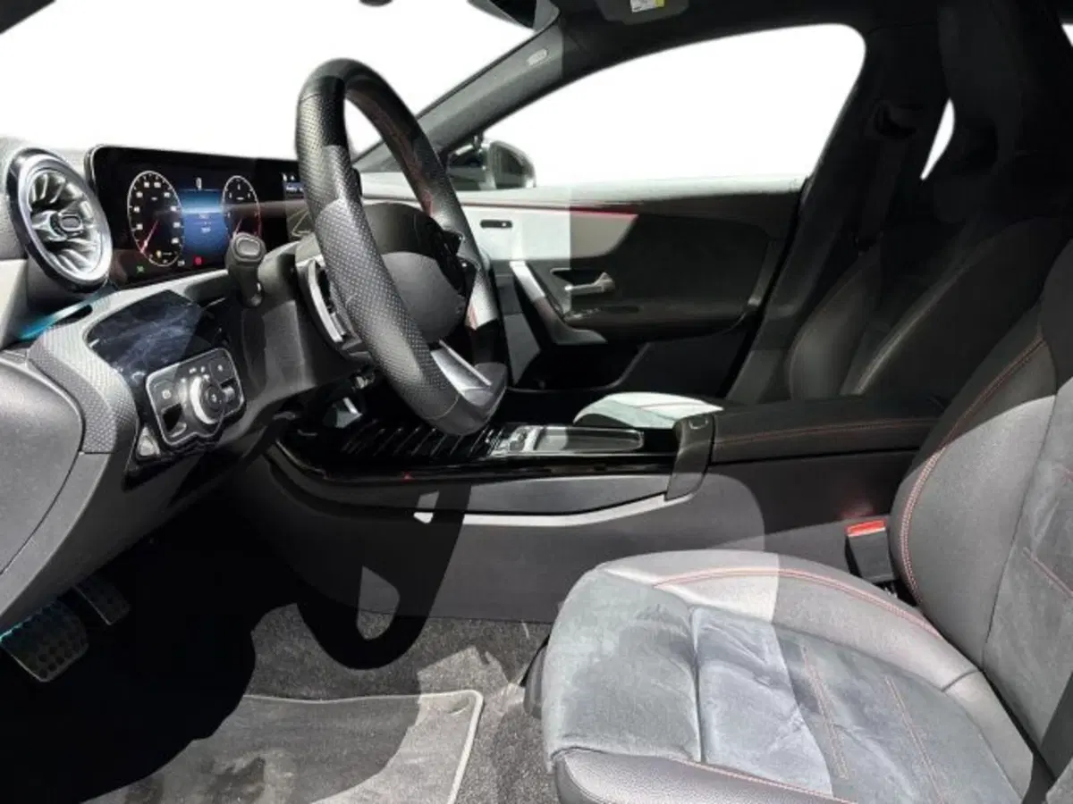 Mercedes-Benz CLA Shooting Brake usata a Bologna (10)