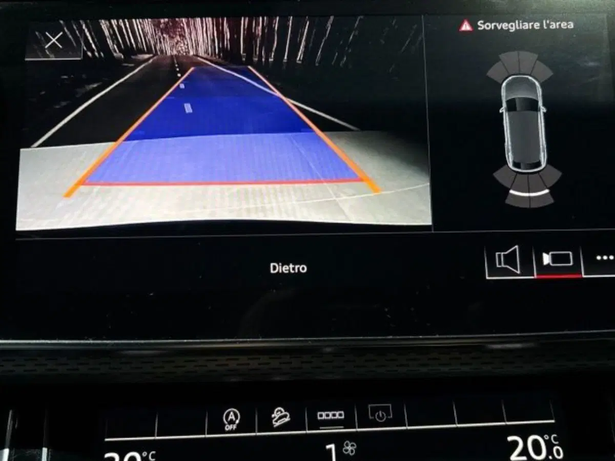 Audi Q8 usata a Bologna (12)
