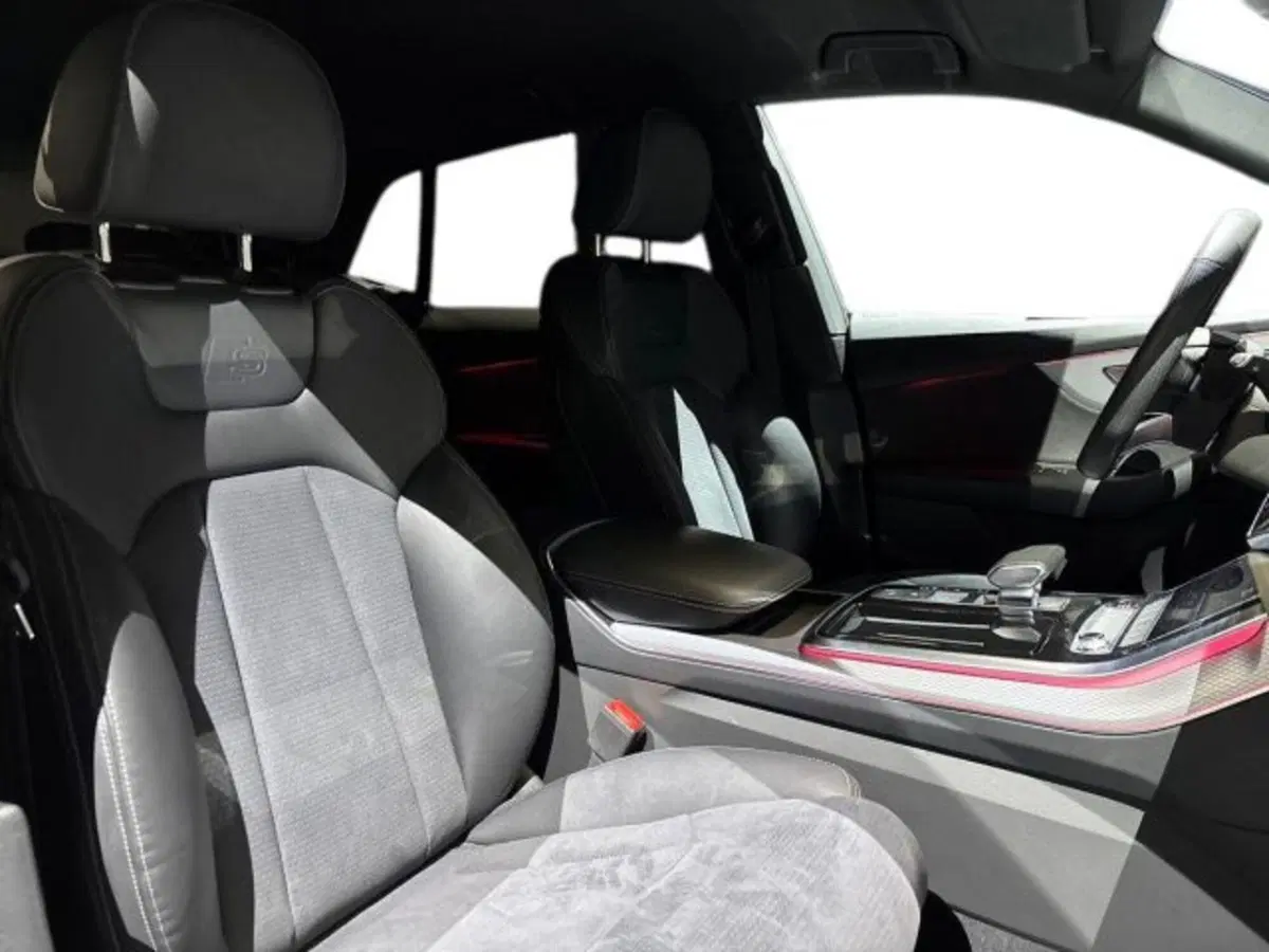 Audi Q8 usata a Bologna (16)