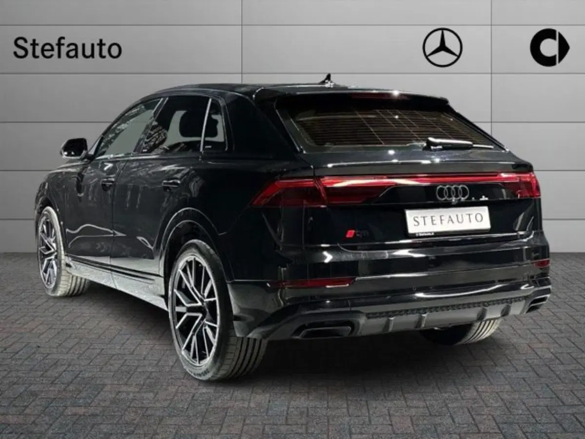 Audi Q8 usata a Bologna (5)