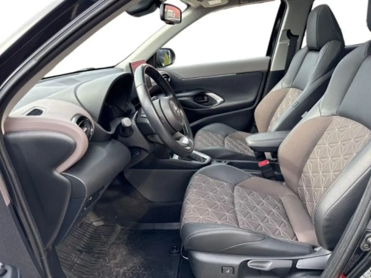 Toyota Yaris Cross usata a Verona (9)