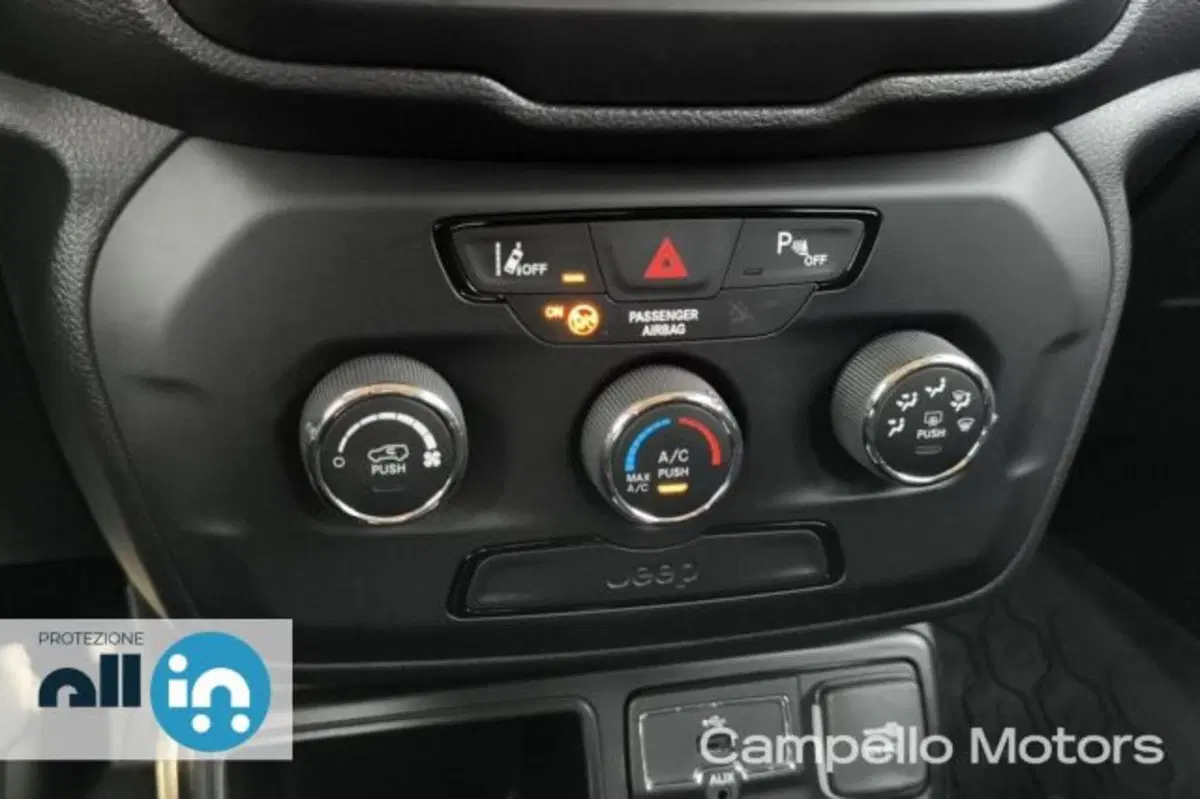 Jeep Renegade usata a Venezia (12)