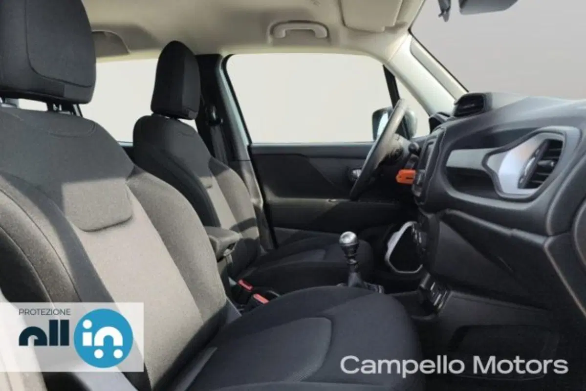 Jeep Renegade usata a Venezia (15)