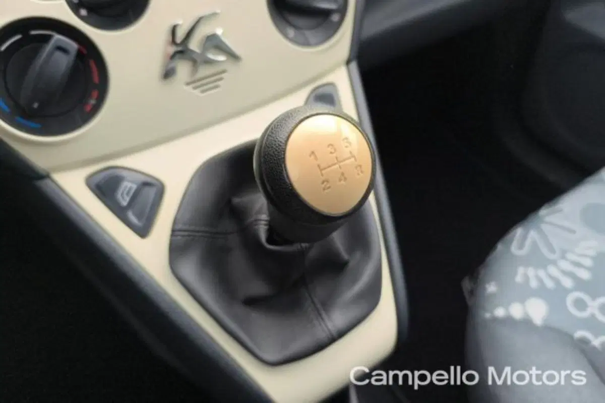 Ford Ka usata a Venezia (12)