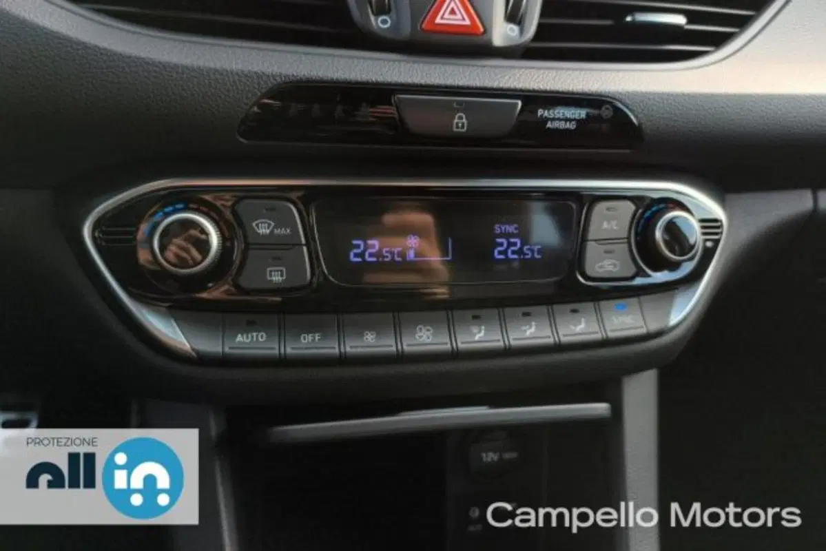 Hyundai i30 usata a Venezia (12)