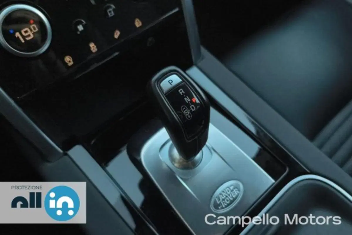 Land Rover Discovery Sport usata a Venezia (13)
