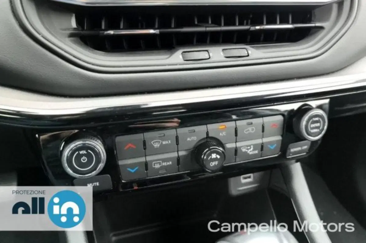 Jeep Compass usata a Venezia (13)