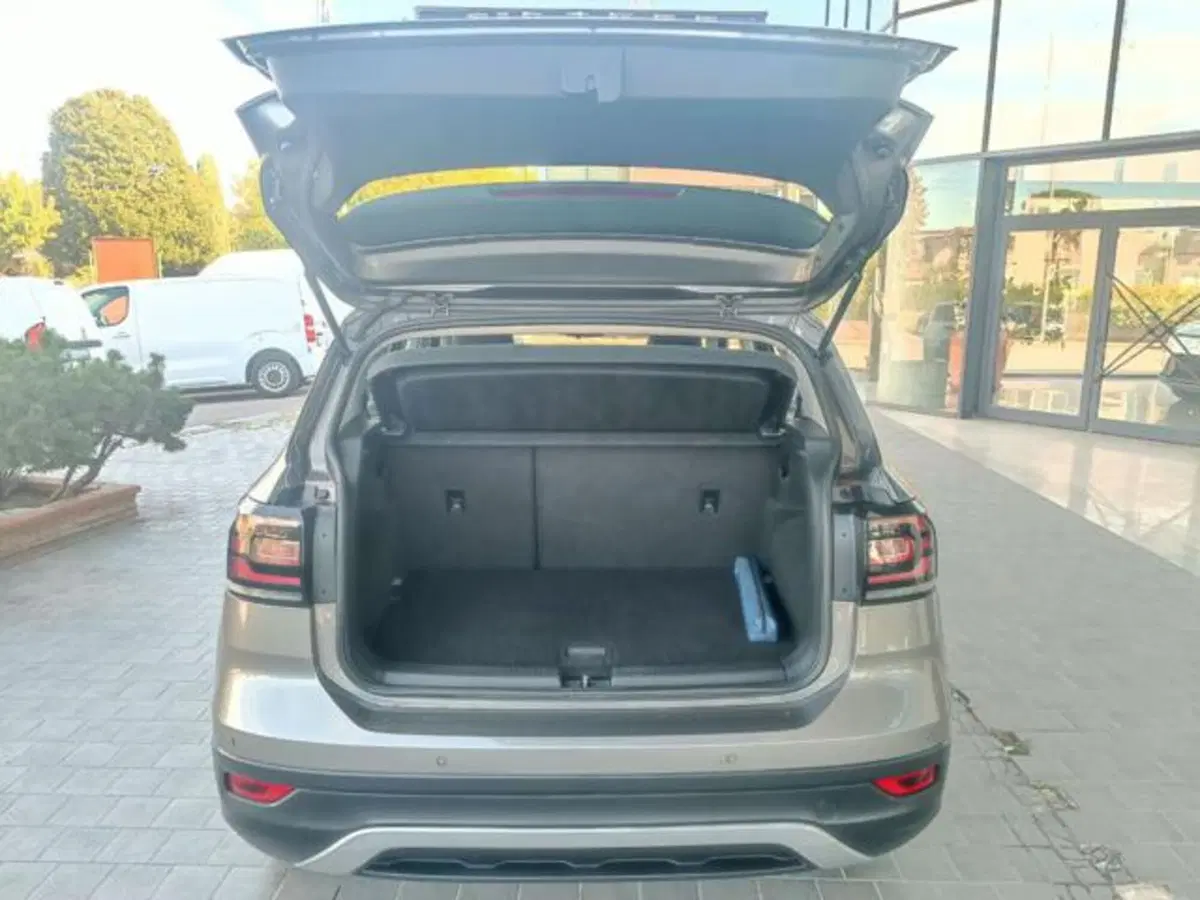 Volkswagen T-Cross usata a Pisa (12)