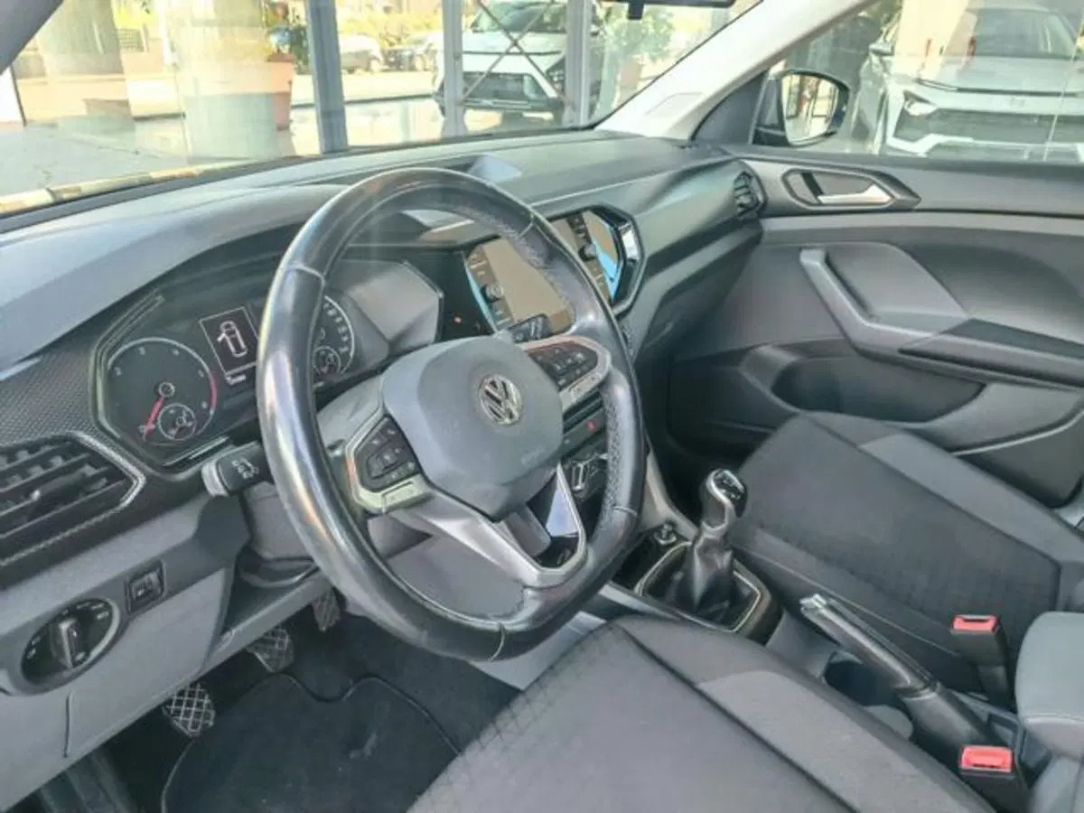 Volkswagen T-Cross usata a Pisa (3)