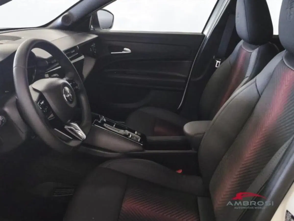 Alfa Romeo Junior nuova a Perugia (10)