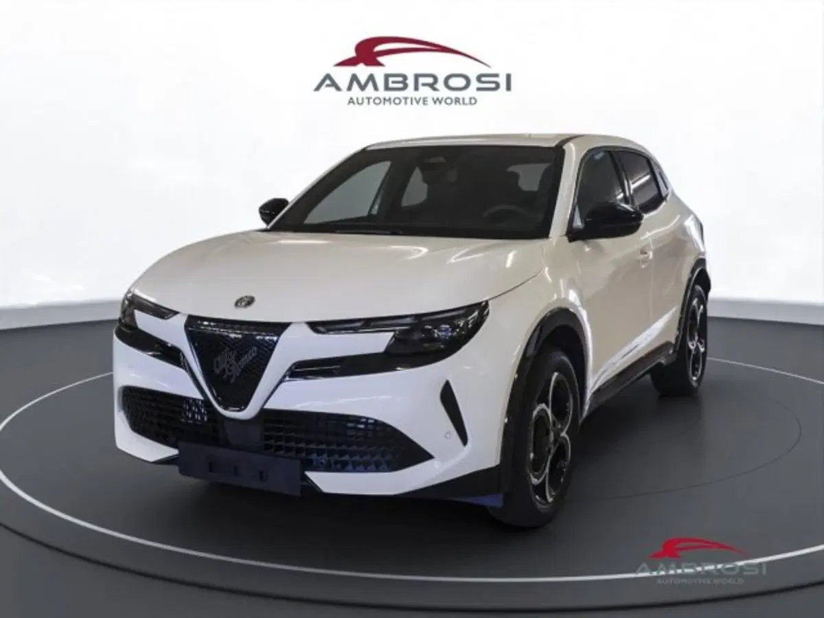 Alfa Romeo Junior nuova a Perugia