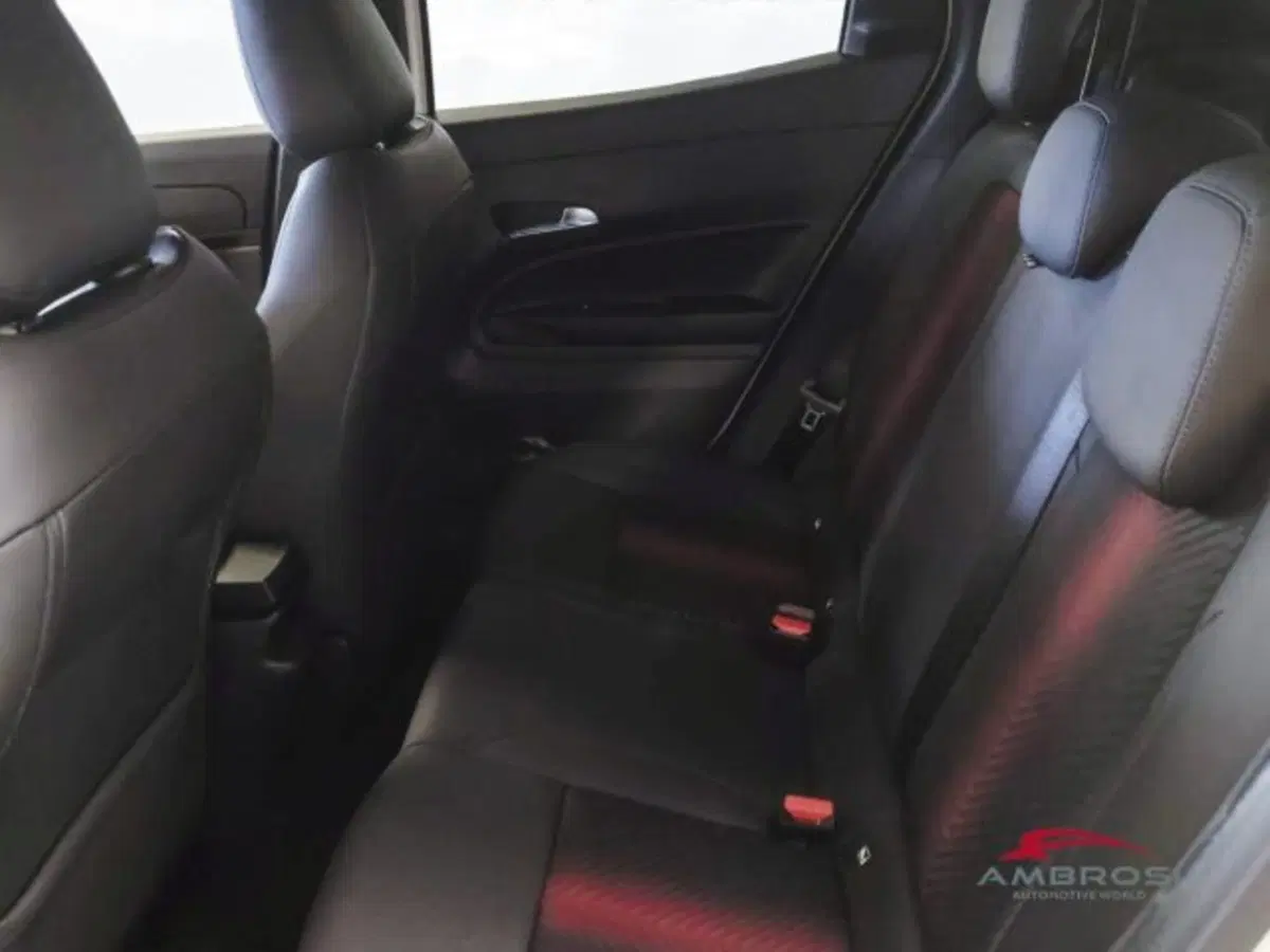 Alfa Romeo Junior nuova a Perugia (11)