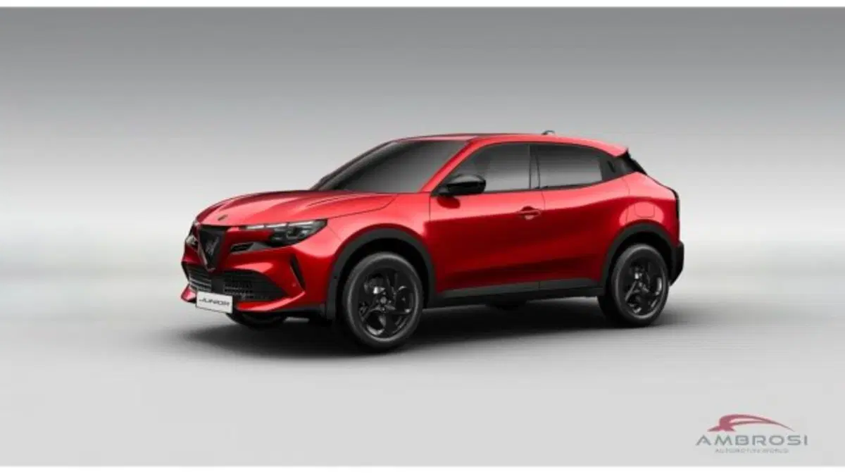 Alfa Romeo Junior nuova a Perugia