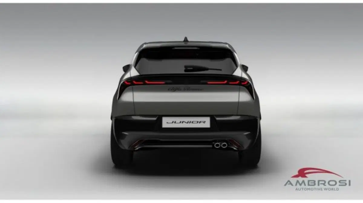 Alfa Romeo Junior nuova a Perugia (4)