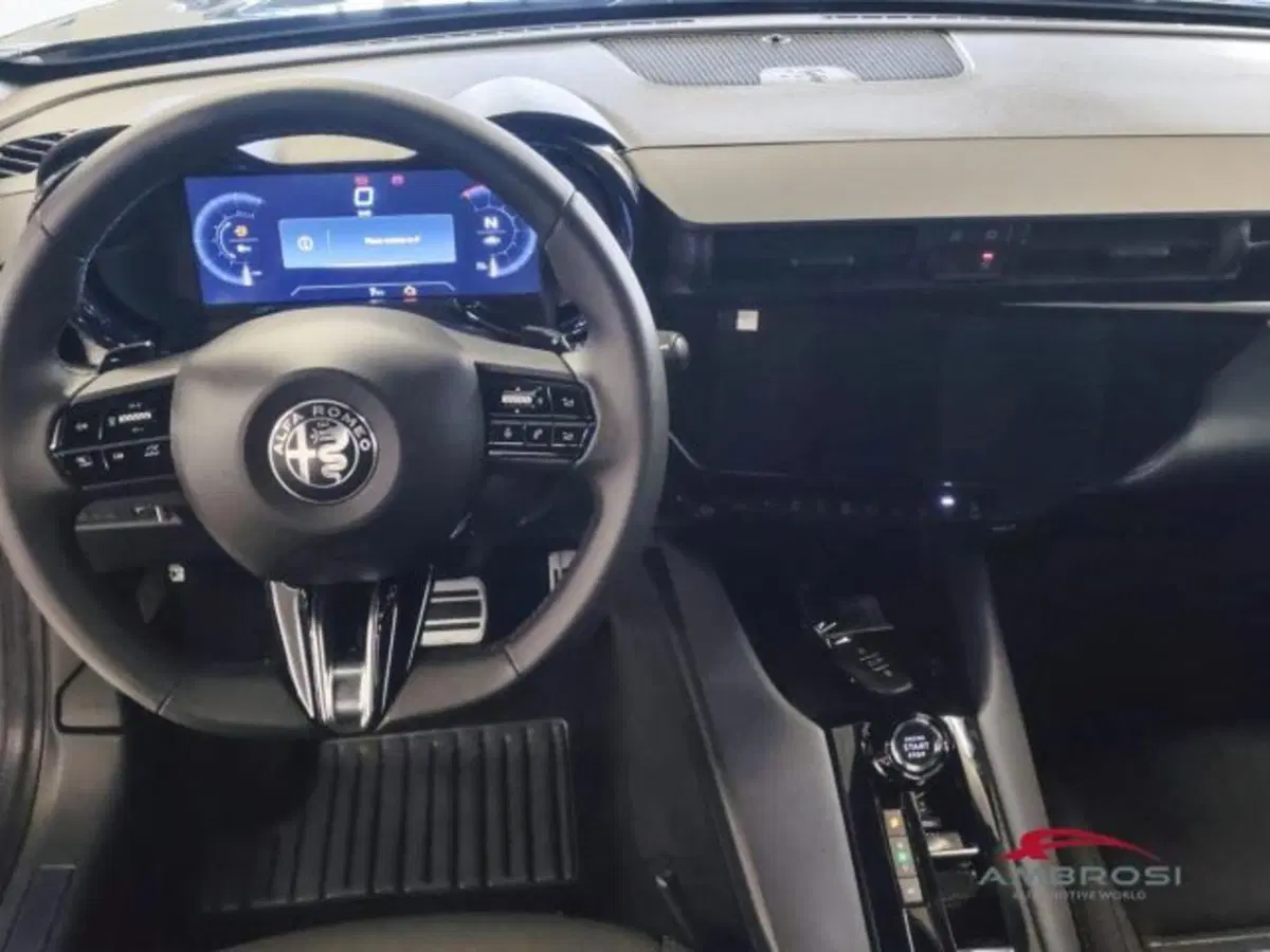 Alfa Romeo Junior nuova a Perugia (15)