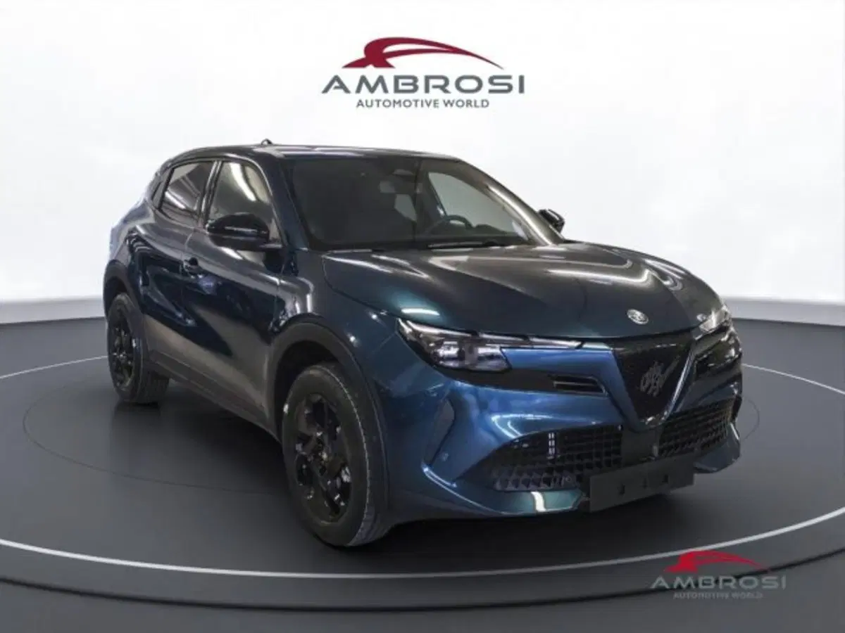 Alfa Romeo Junior nuova a Perugia (2)