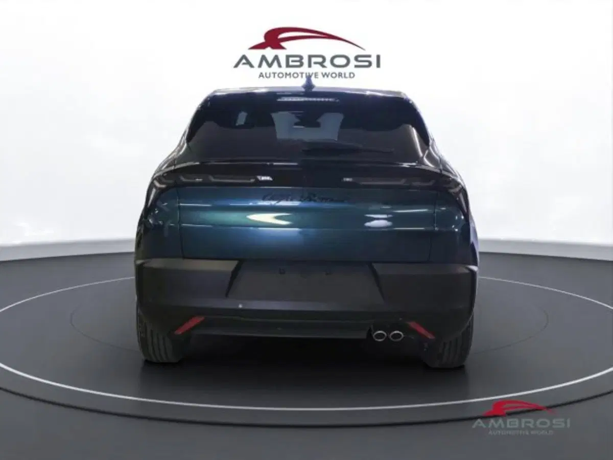 Alfa Romeo Junior nuova a Perugia (8)