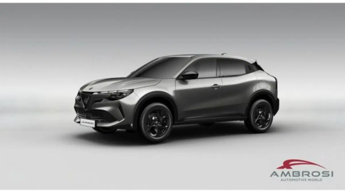 Alfa Romeo Junior nuova a Perugia