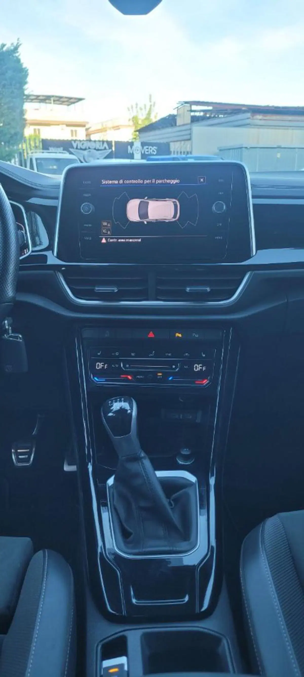 Volkswagen T-Roc usata a Napoli (9)