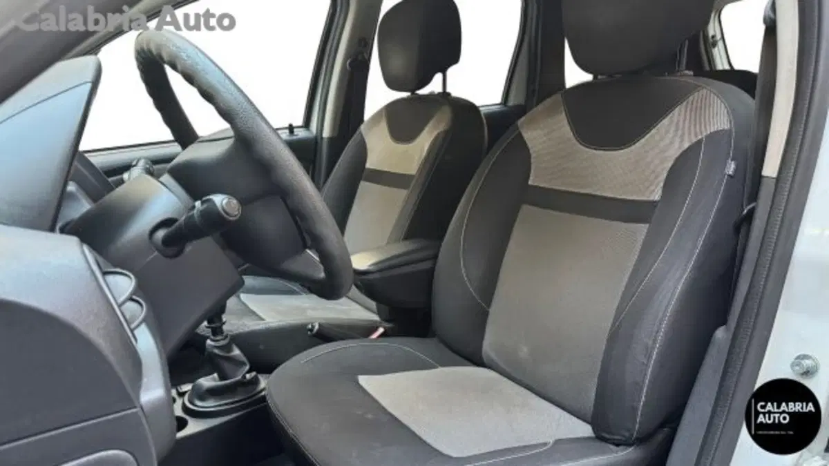 Dacia Duster usata a Reggio Calabria (10)