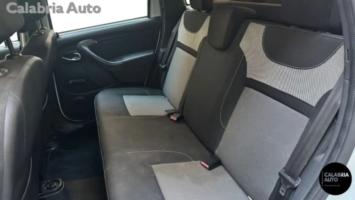 Dacia Duster usata a Reggio Calabria (13)
