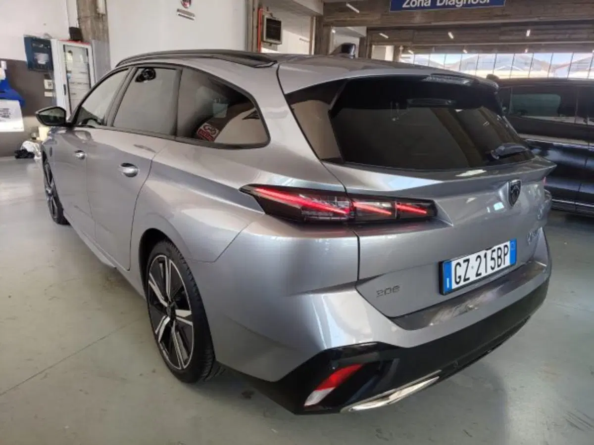 Peugeot 308 SW usata a Forlì-Cesena (8)