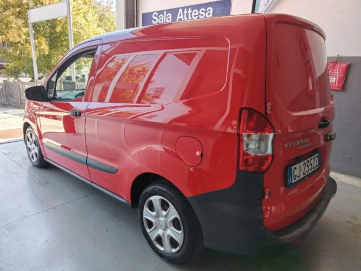 Ford Transit Courier usata a Forlì-Cesena (9)